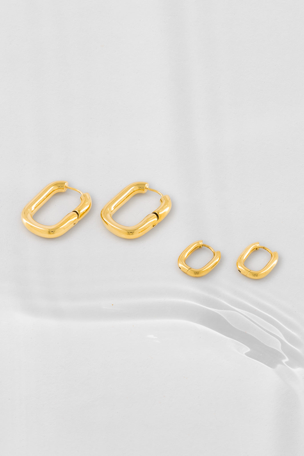 Chunky Oval Hoops